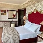 Laur Experience & Elegance 5*