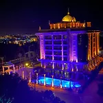 Laur Experience & Elegance 5* ディディム