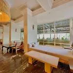 Resort Laur Experience & Elegance