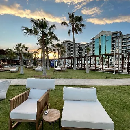 منتجع Laur Experience & Elegance 5*